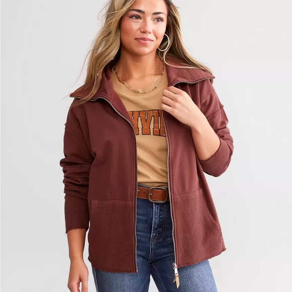 BKE Women's Utility Jacket in Rich Maroon